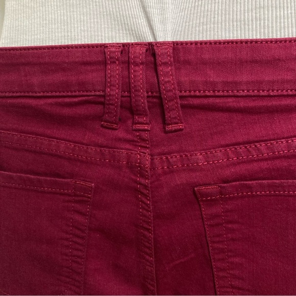 Kut From the Cloth Diana Skinny Burgundy Stretch Jeans Distressed Hem Size 6 - Picture 9 of 16